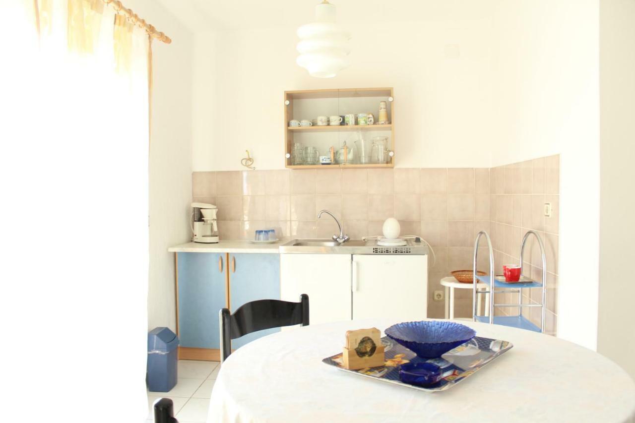 Tribunj Apartmani Exterior foto